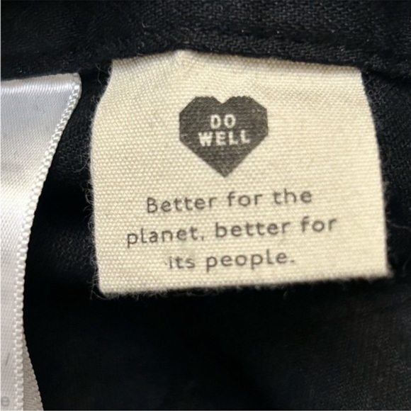 Dress - Picture 7 of 11